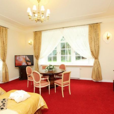 Hotel Dwor Sójki מראה חיצוני תמונה